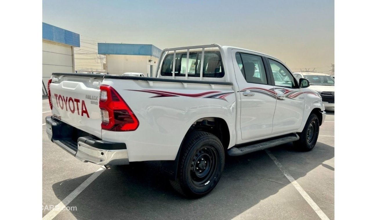 تويوتا هيلوكس 2.8 L  Manual 2022 White Full Option Diesel