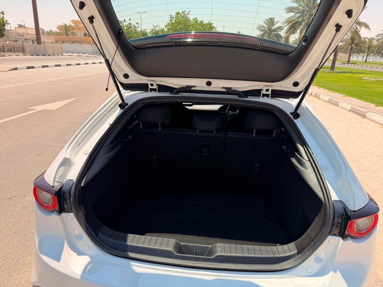 Mazda 3 ALLURE G20 Pure export from Australia
