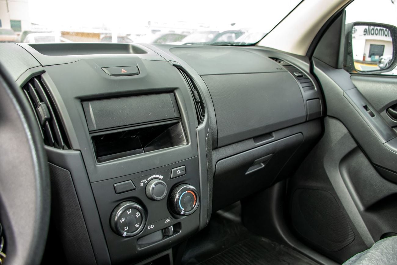 Isuzu DMax ISUZU DMAX PICK UP , 2.5L DIESEL ENGINE , SINGLE CAB , MODEL 2026 , COLORS AVAILABLE