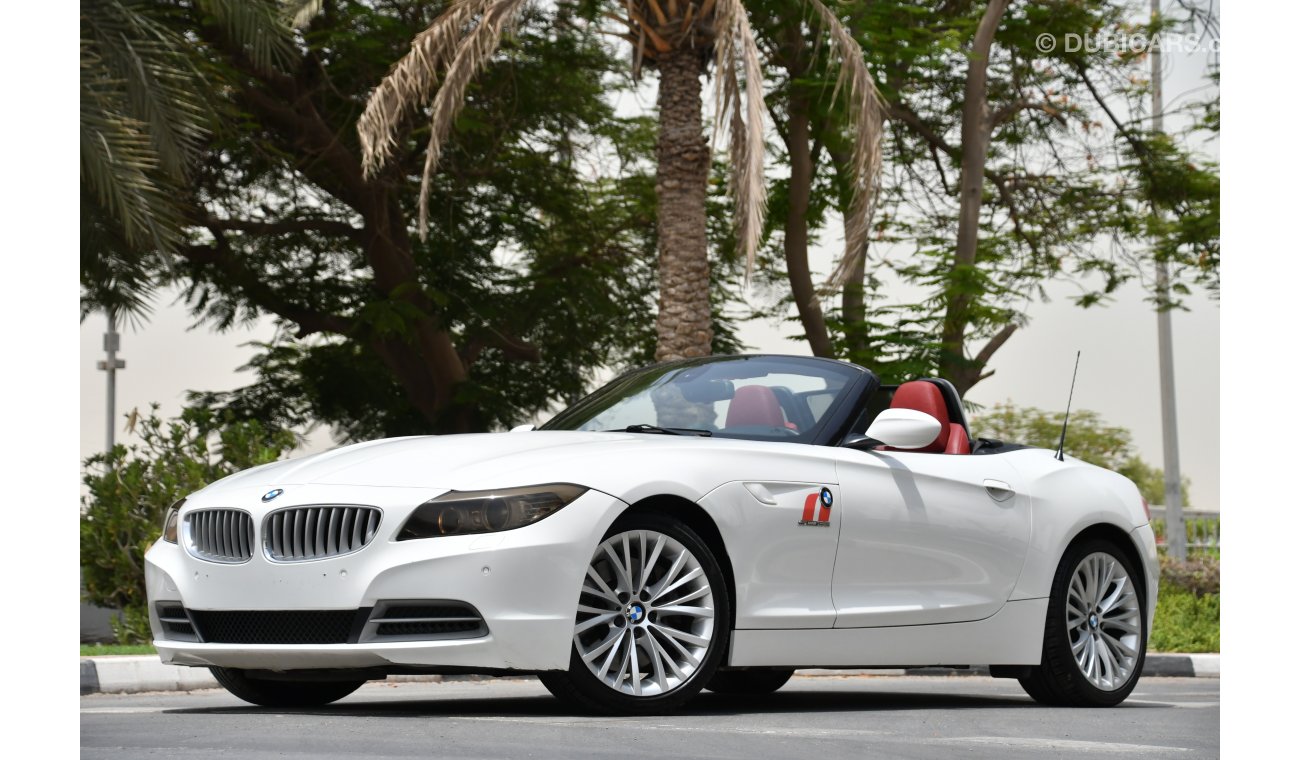 بي أم دبليو Z4 2010 - GCC SPECS - 3.5L - V6 - CONVERTIBLE - Phenomenal poise