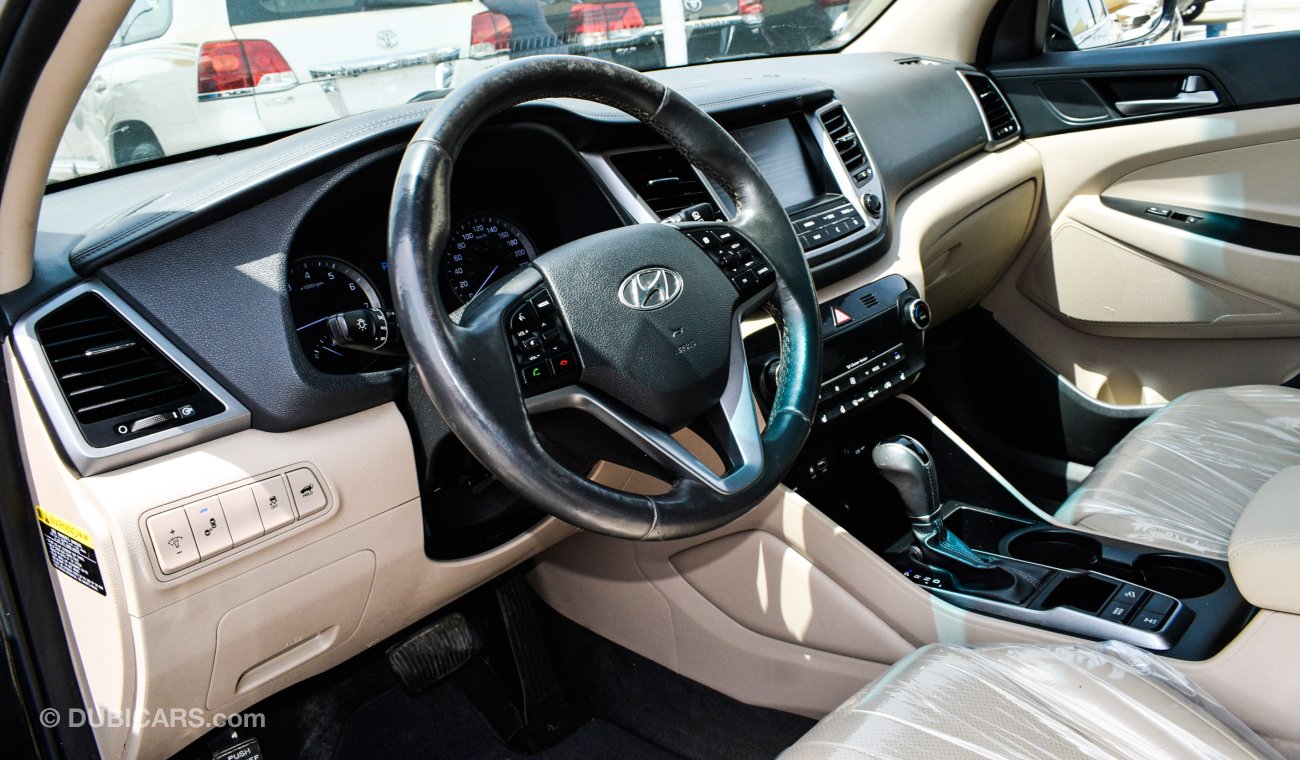 Hyundai Tucson AWD