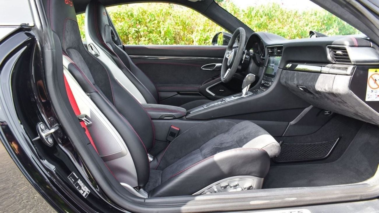 Porsche 911 Carrera 4GTS Porsche Carrera 911 GTS / 2019 / Germany