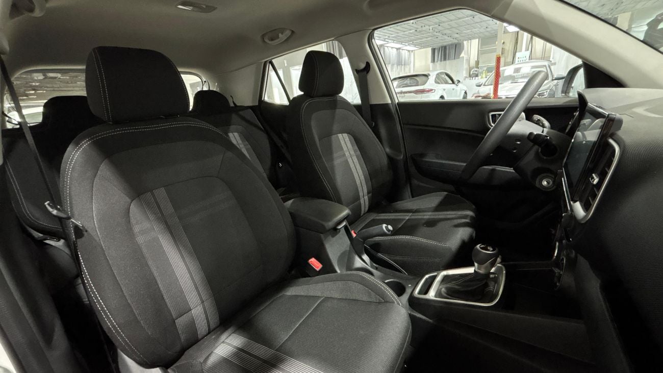Hyundai Venue 2024 SMART | AED 665/Month | 0 DP | 30 Day Return | Warranty | Service History