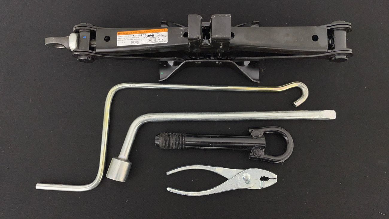 تويوتا يارس SE 1.5 | بدون دفعة مقدمة | اختبار القيادة في المنزل