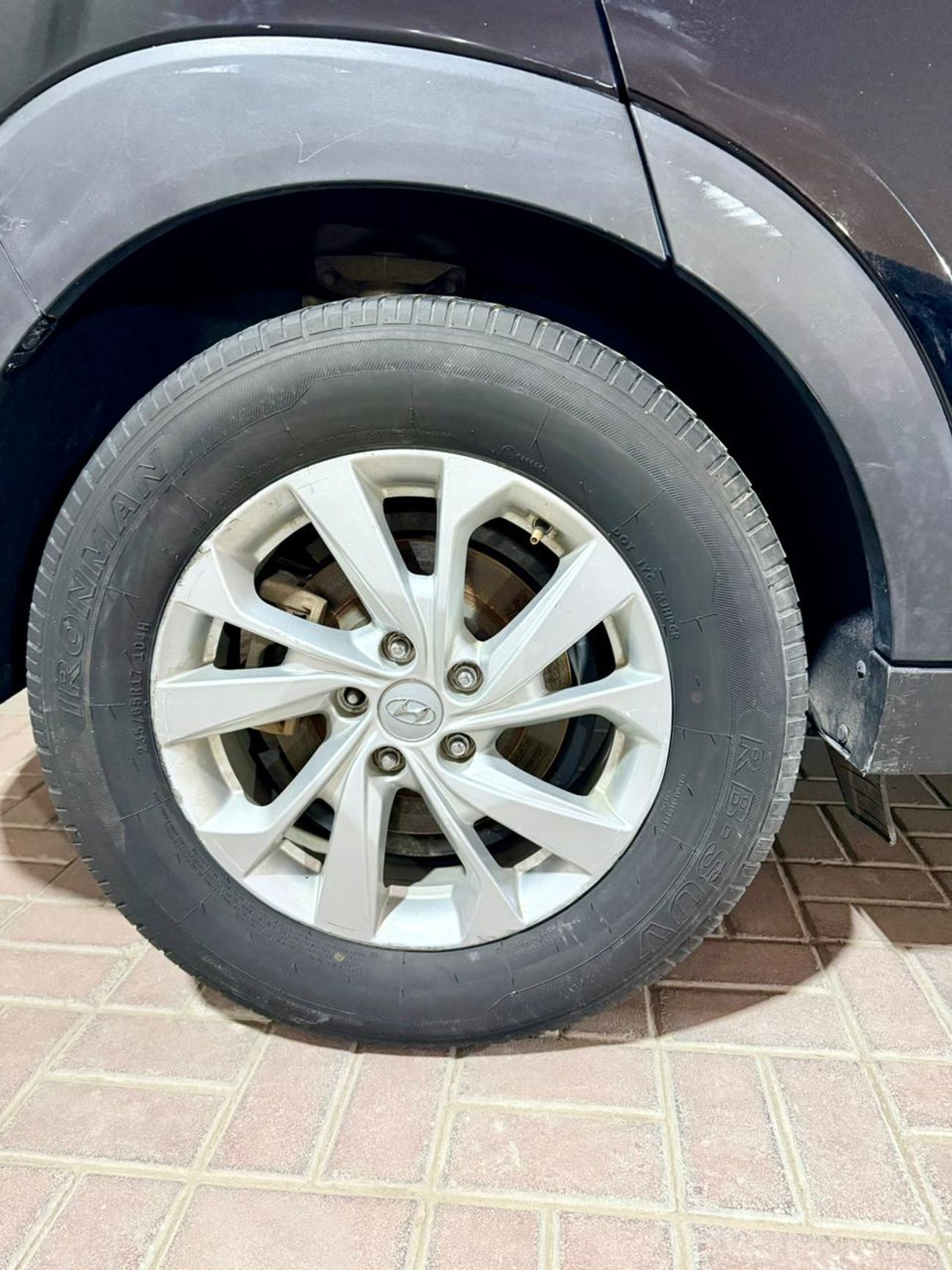 هيونداي توسون GL Plus 2.0L