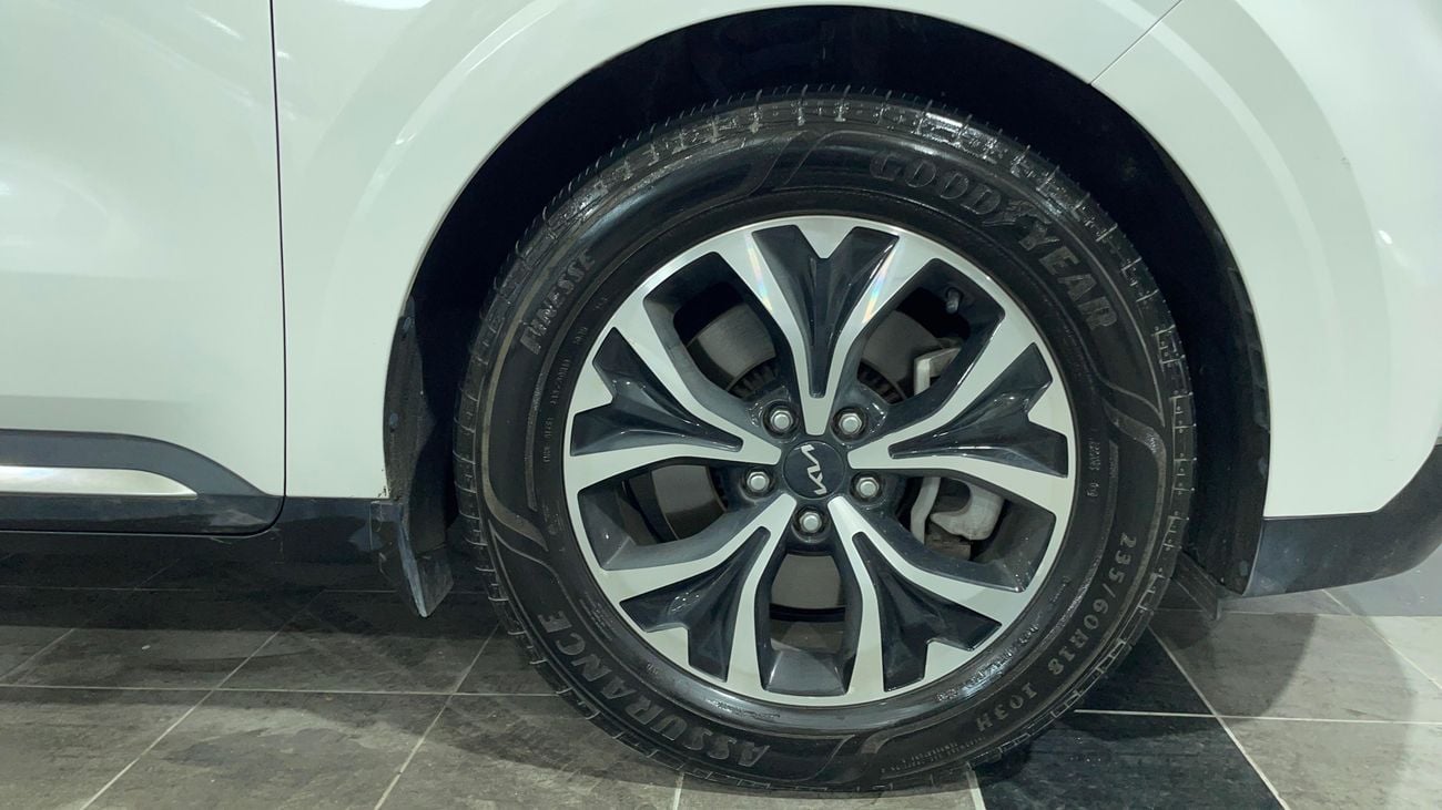 كيا كارنيفال 2024 LX | AED 1550/Month | 0 DP | 30 Day Return | Warranty | Service History
