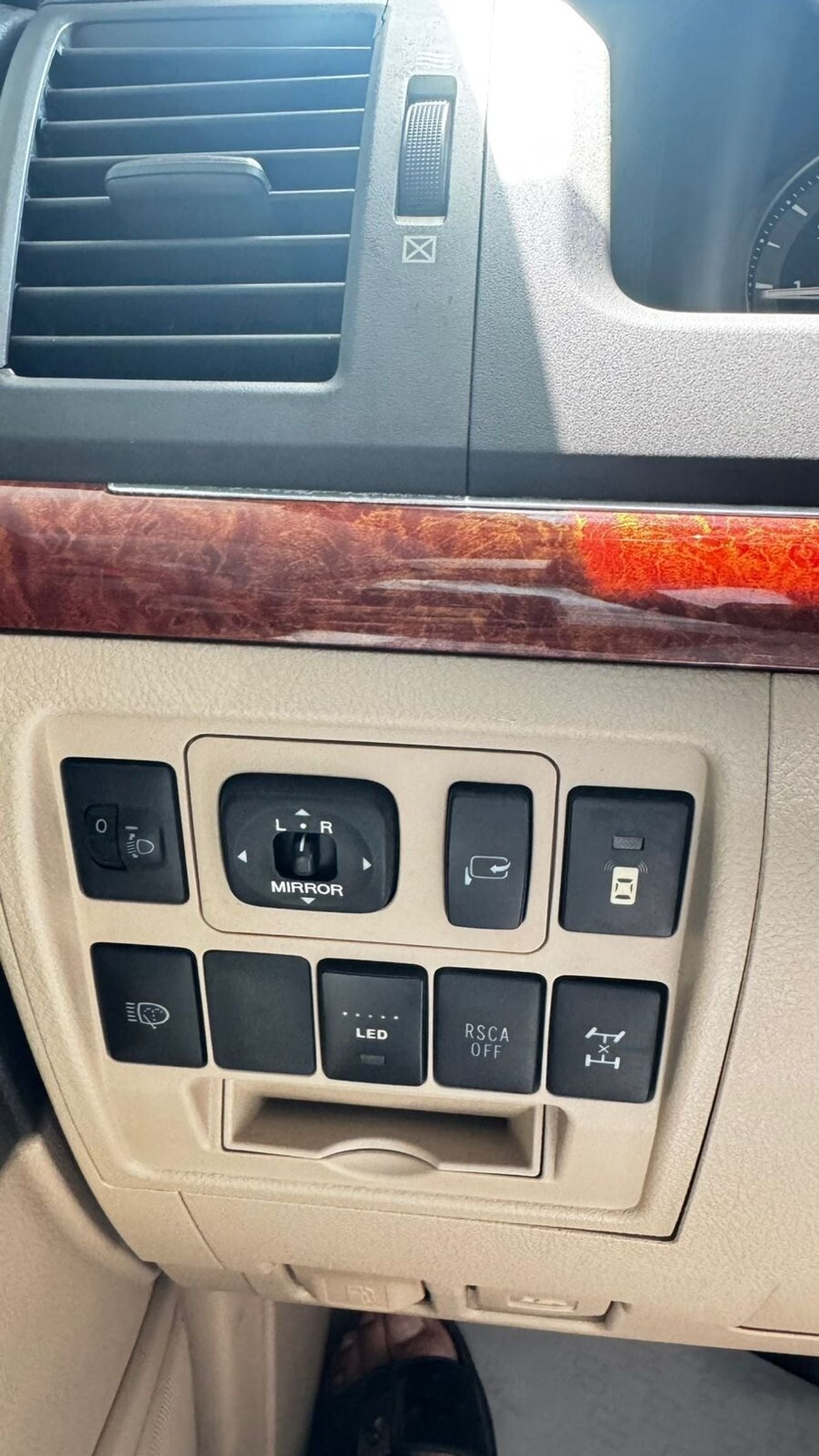 Toyota Land Cruiser GXR