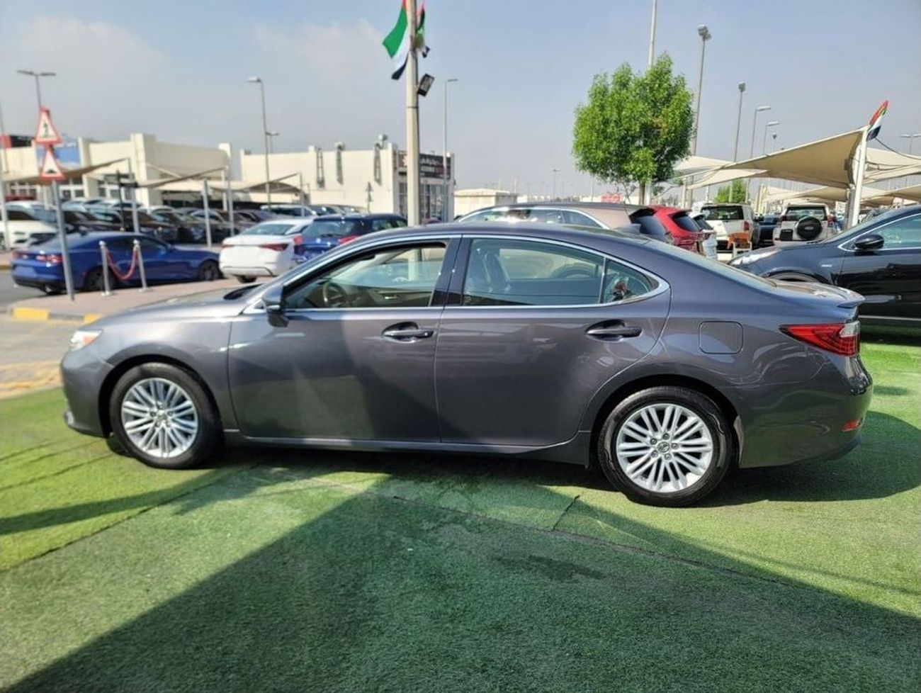 لكزس ES 350 Platinum+ 3.5L