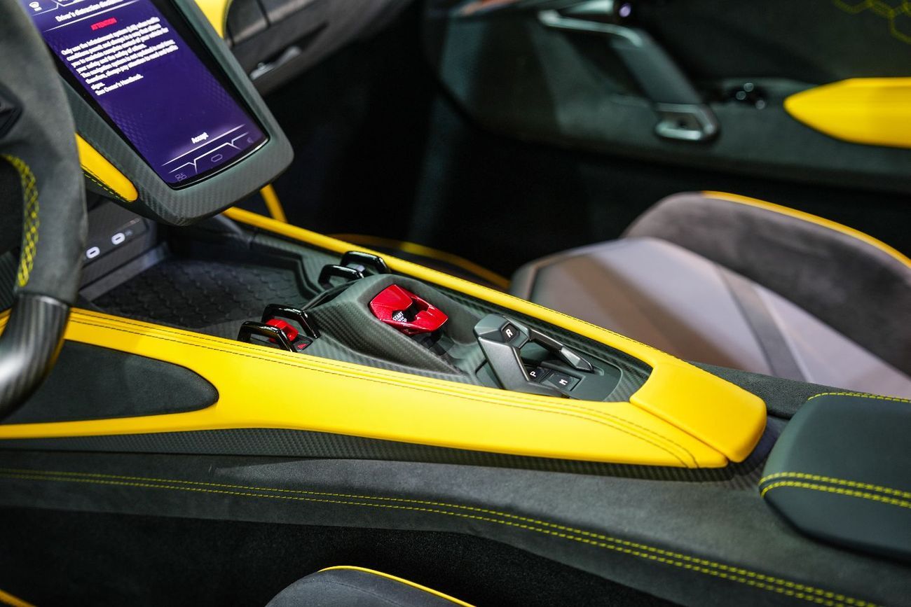 Lamborghini Revuelto 6.5L V12 Hybrid 2025 Lamborghini Revuelto, Hybrid V12, ADAS Package, Full Carbon, Dealer Warranty +