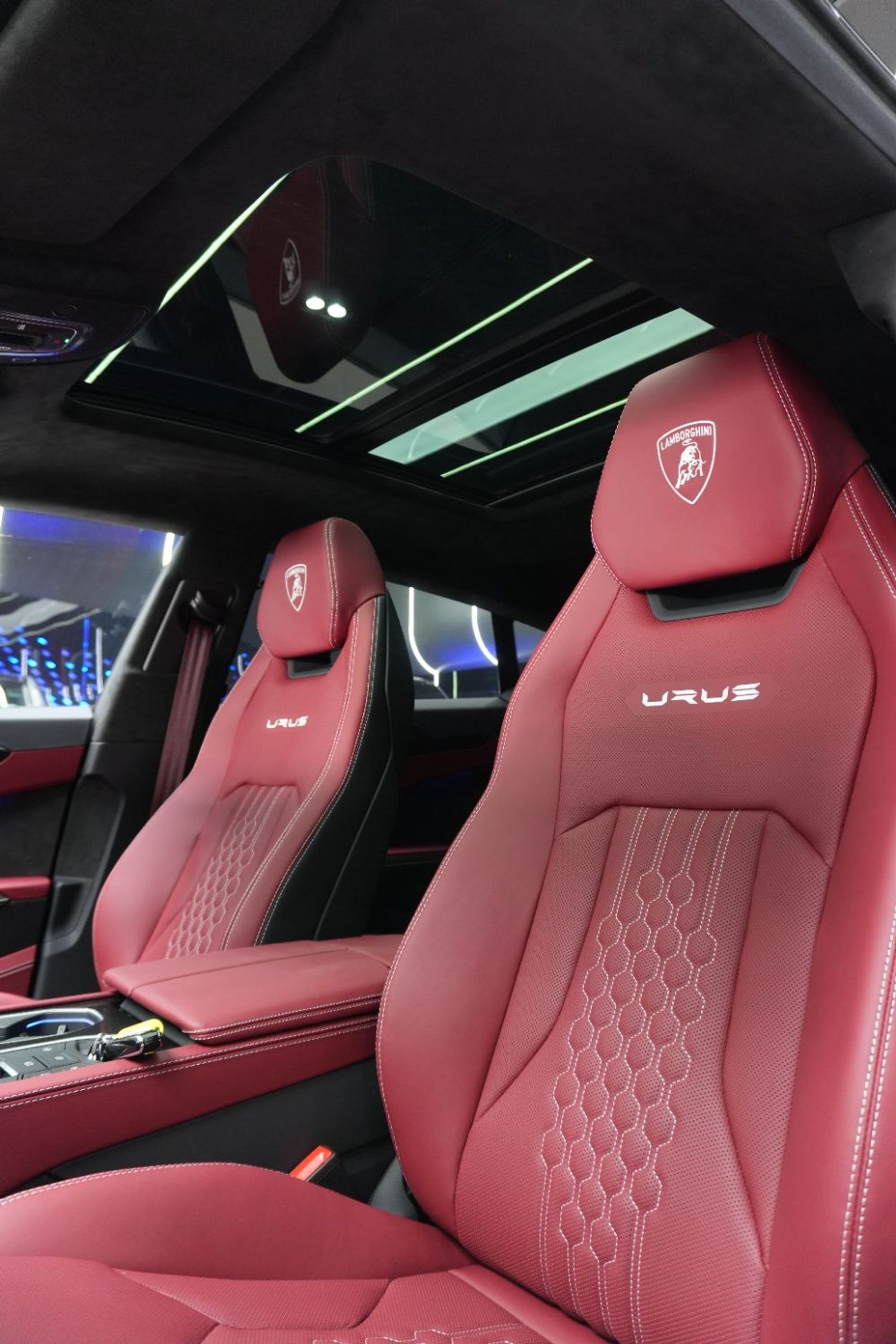 لامبورغيني اوروس S 4.0T V8