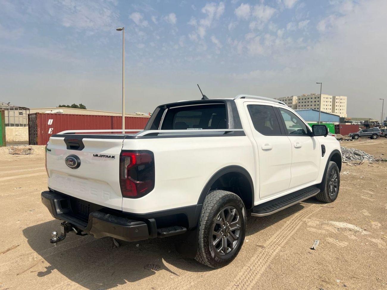 فورد رانجر diesel 3.2 liter right hand drive back camera leather power seats