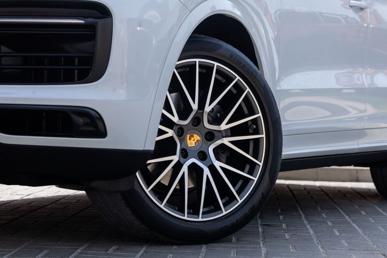 Porsche Cayenne Base Coupe