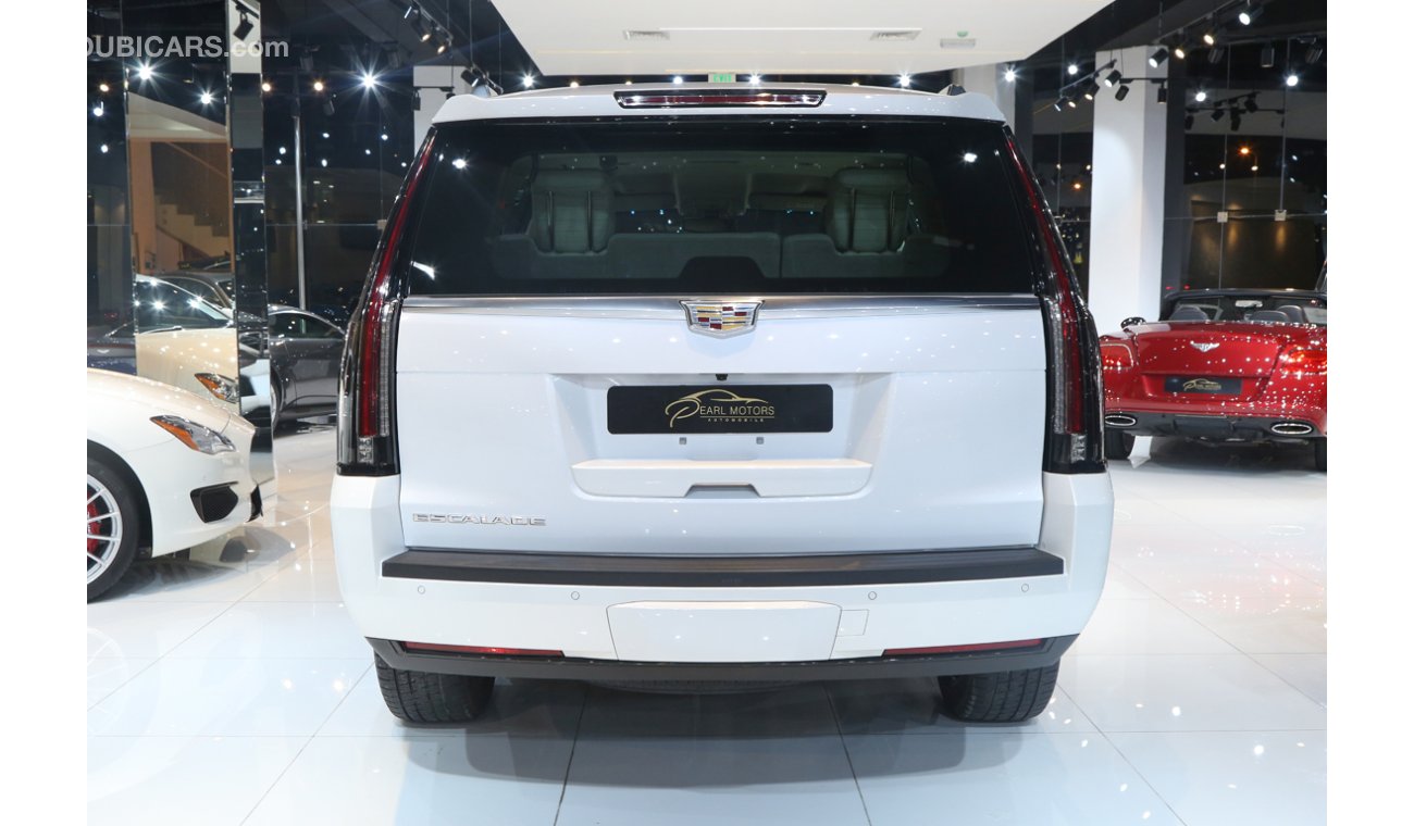 كاديلاك إسكالاد [WARRANTY AND SERVICE CONTRACT AVAILABLE] CADILLAC ESCALADE [PRISTINE CONDITION]