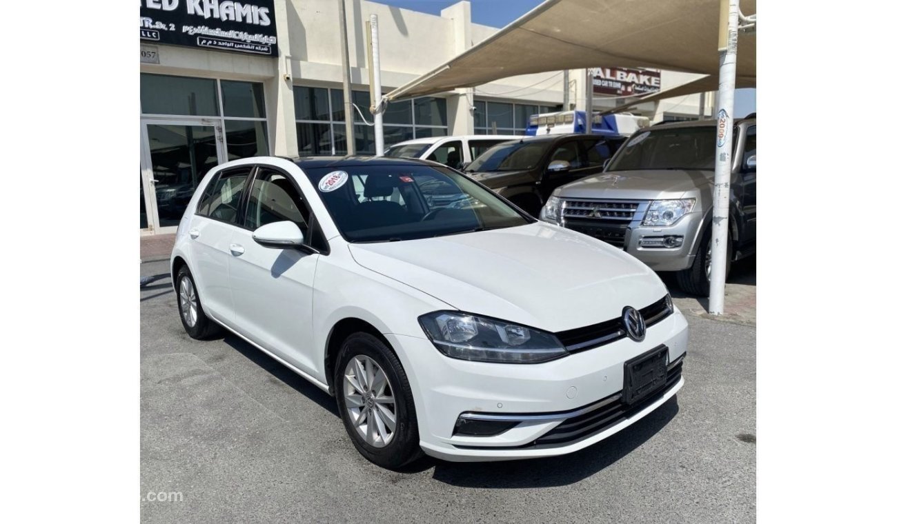 Volkswagen Golf GCC - EXCELLENT CONDITION