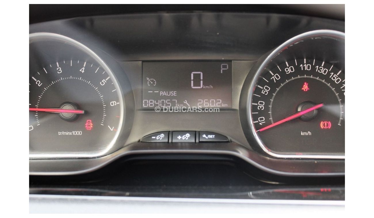 Peugeot 208 Allure ACCIDENTS FREE - GCC- CAR IS IN PERFECT CONDITION INSIDE OUT FULL OPTION