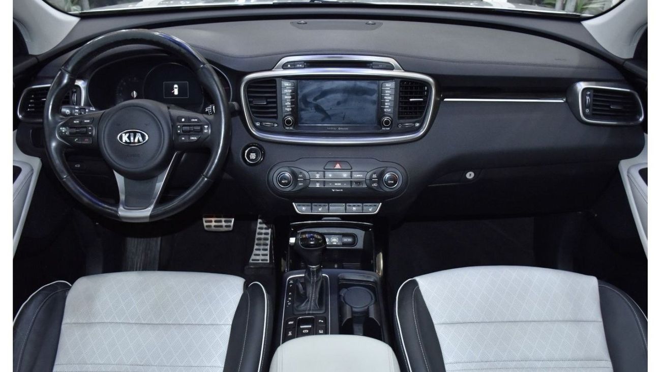 Kia Sorento EXCELLENT DEAL for our KIA Sorento AWD V6 ( 2016 Model ) in Silver Color GCC Specs