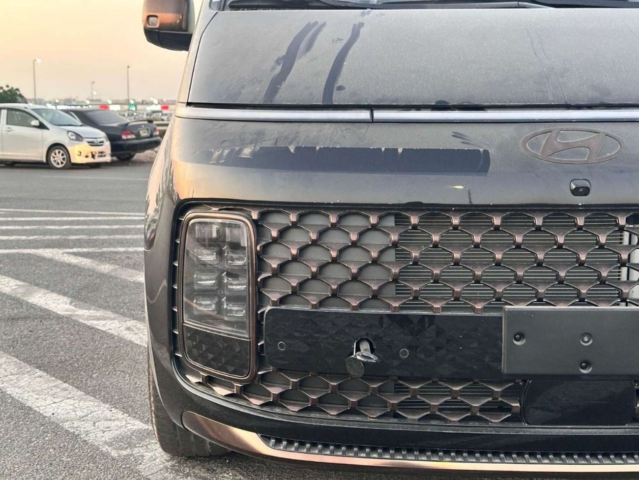 Hyundai Staria HYUNDAI STARIA 2.2L 4WD DIESEL MINIVAN 2025