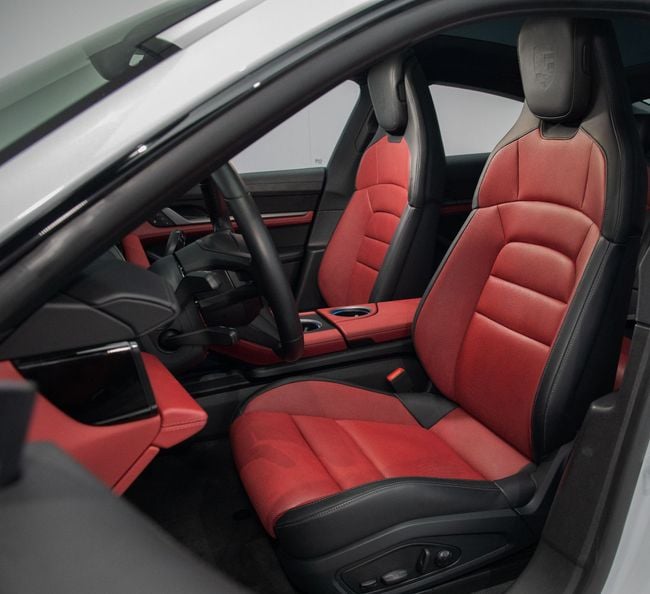 Porsche Taycan 4S, миниатюра 29