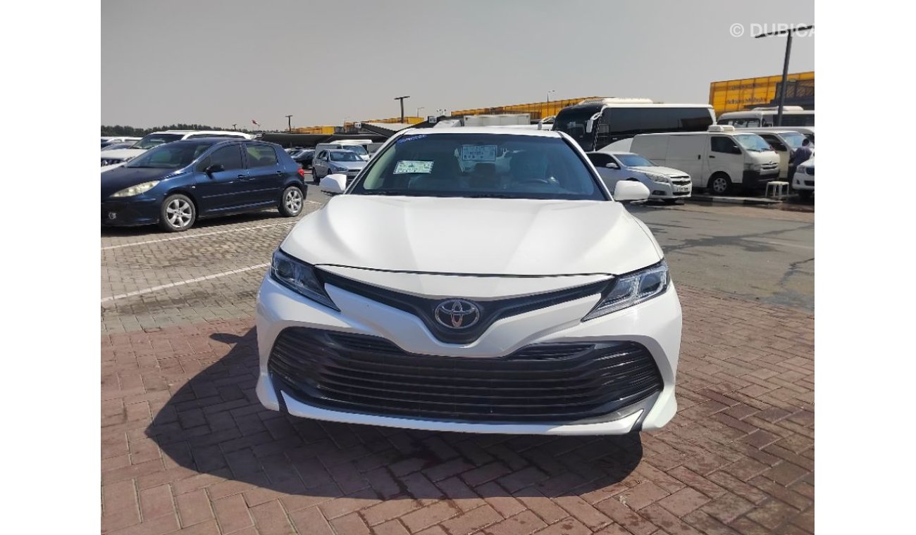 Toyota Camry 2019