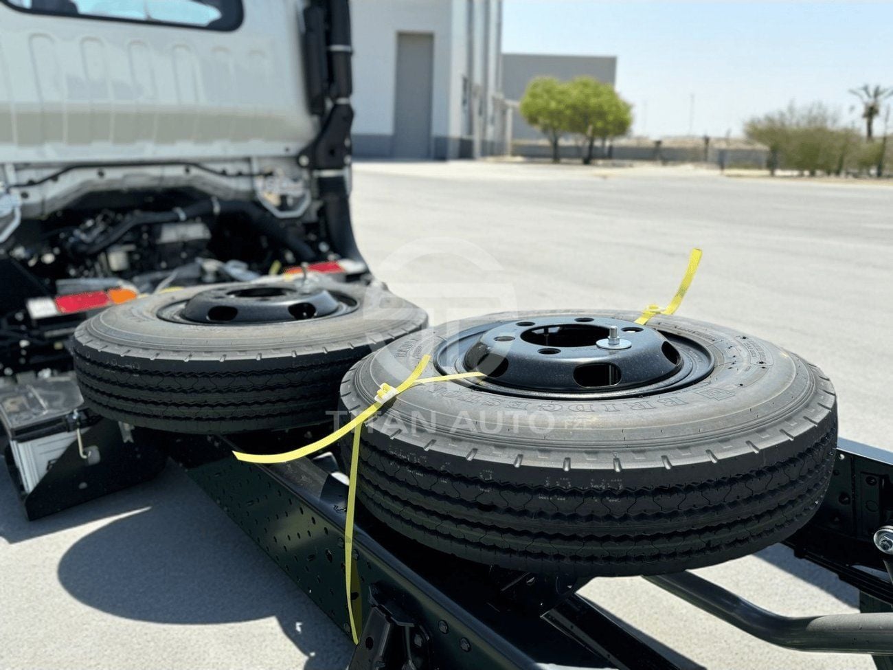إيسوزو NPR 85 ISUZU NPR TRUCK CAB CHASSIS 4X2 MYY-5T 5- speed 2025 MODEL