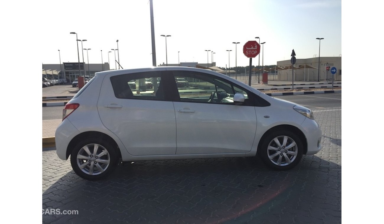 Toyota Yaris 1.3L FULLY AUTOMATIC HATCH BACK GCC SPECS