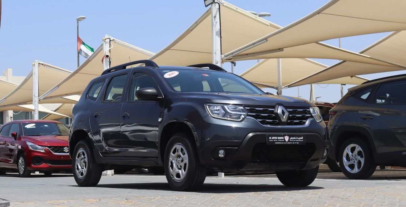 رينو داستر رينوداستر 2023 - خليجى - بدون حوادث - بمحرك 1.6 - بحاله ممتازه من الداخل والخارج