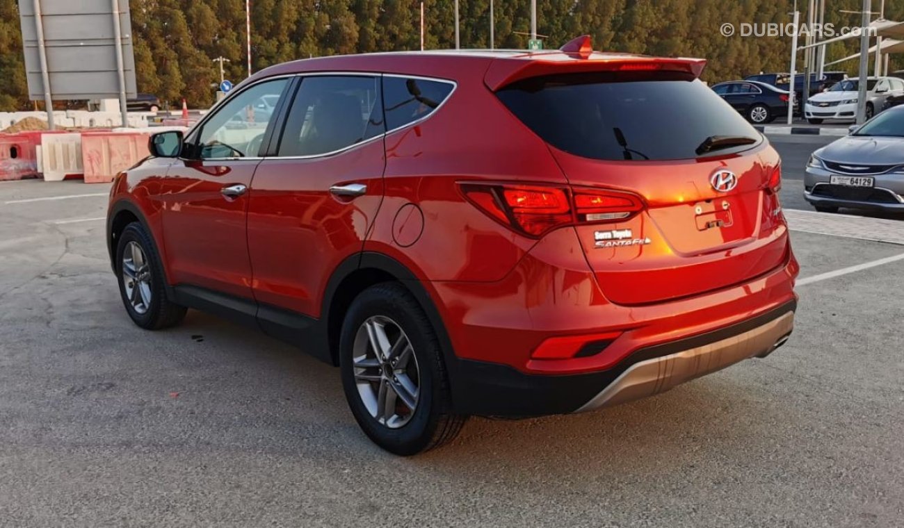 Hyundai Santa Fe Sport - Very Clean Car