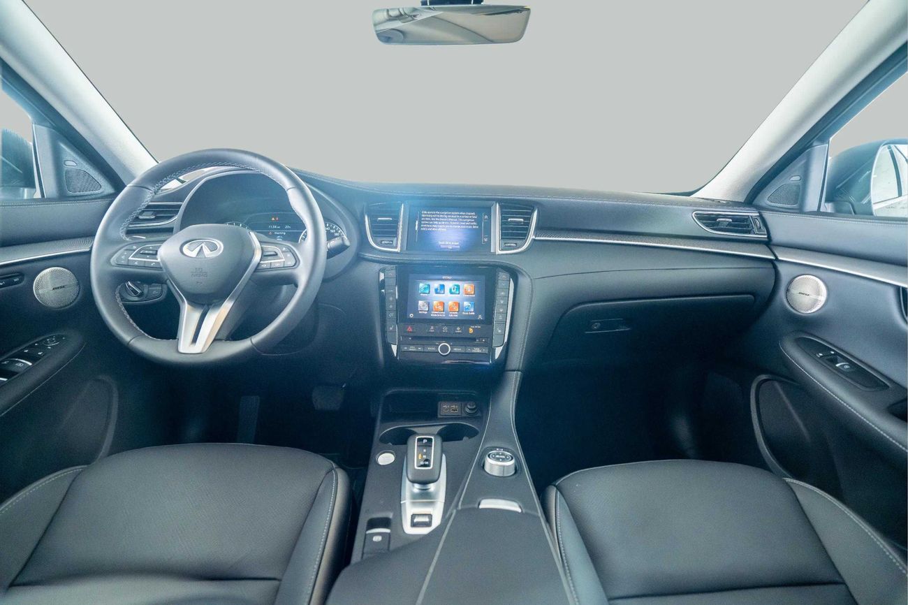 إنفينيتي QX50 LUXE 2.0