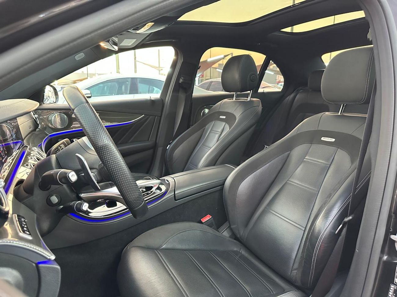 مرسيدس بنز E 43 AMG Mercedes E43_Japanese_2018_Excellent Condition _Full option