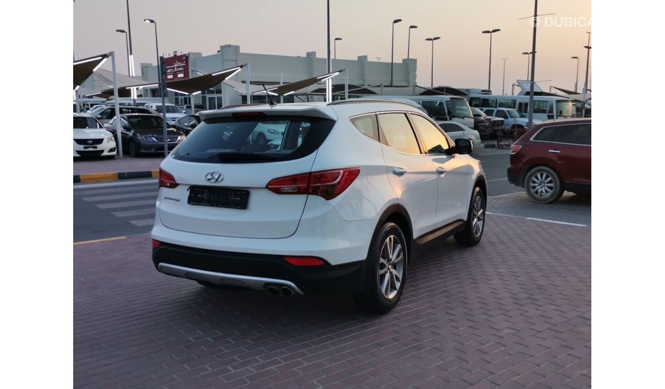 Hyundai Santa Fe Sharja