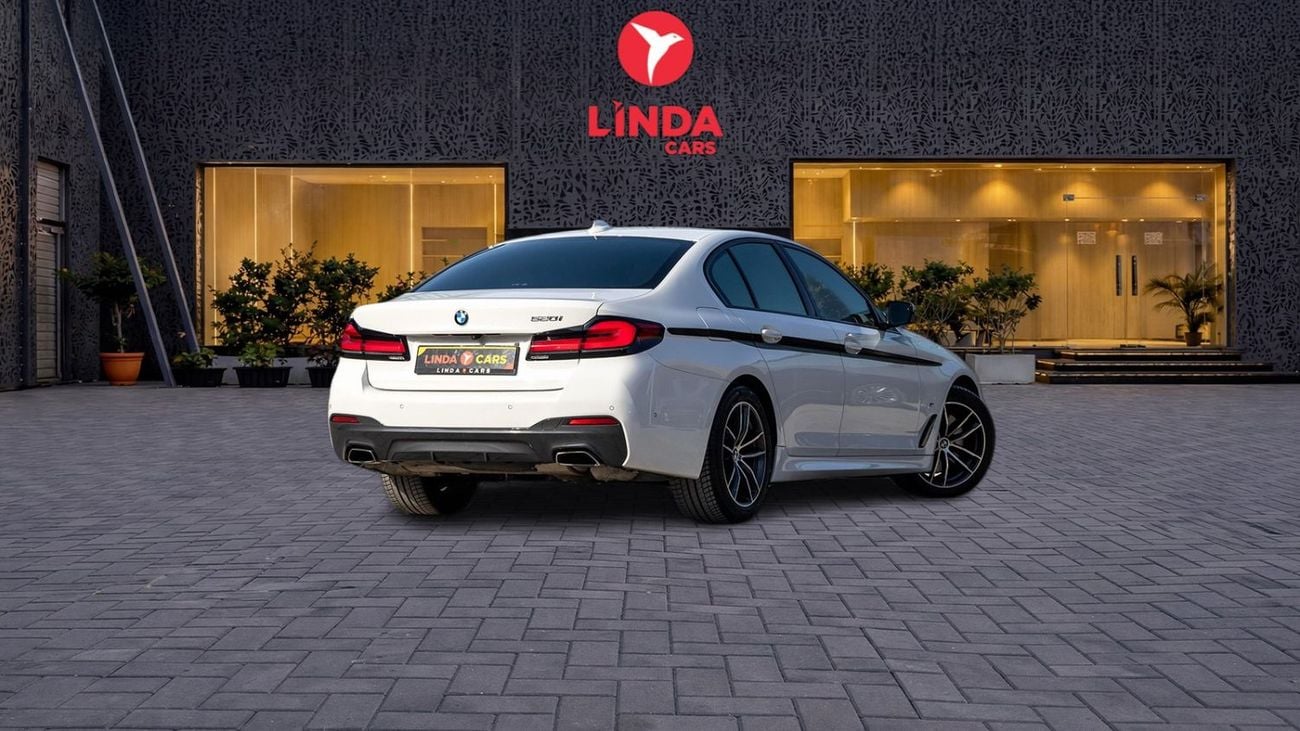 بي أم دبليو 520i M Sport Comfort 2.0L