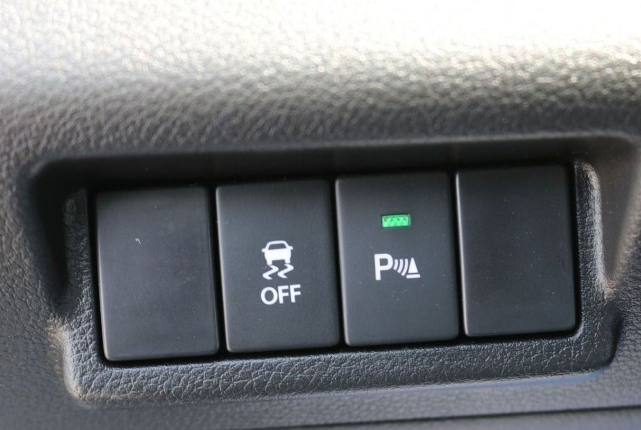 سوزوكي ايرتيغا GLX | Touch Screen | Camera | Push Start | 2025