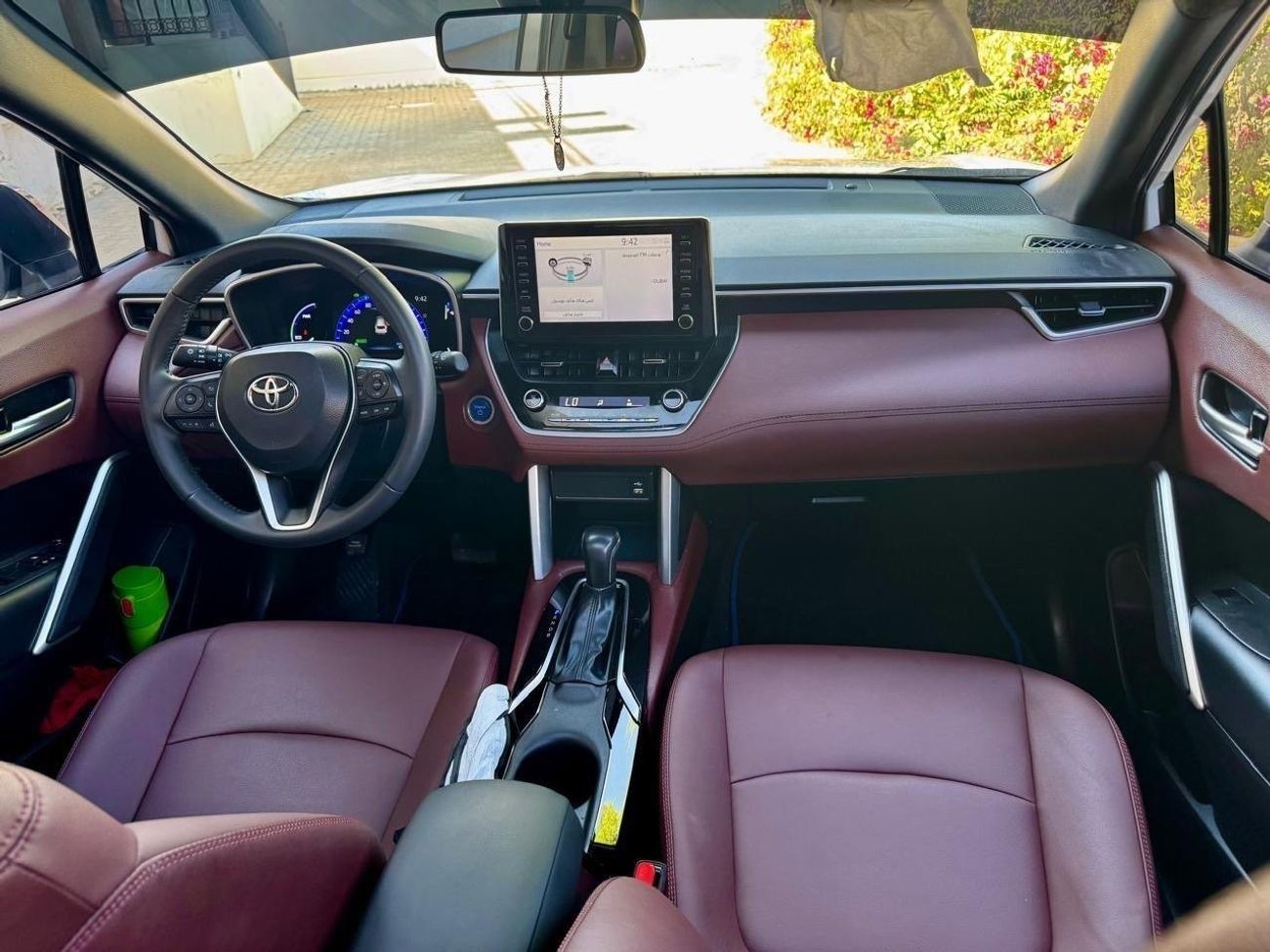 تويوتا كورولا كروس Top OF Range Corolla Cross 1.8L 2023 GCC (Hybrid) FULL OPTION