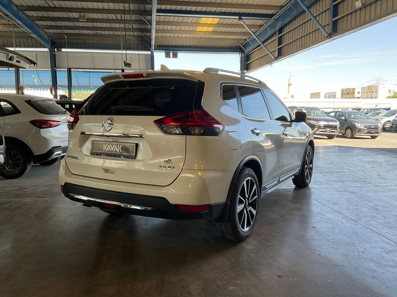 نيسان إكس تريل SL | شامل الضمان | 0 ﺪﻔﻋﺓ ﺃﻮﻟﻯ