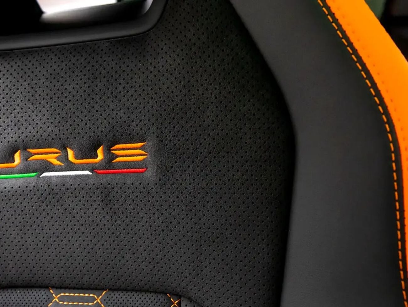 Lamborghini Urus Graphite Capsule | European Spec | Pristine Condition