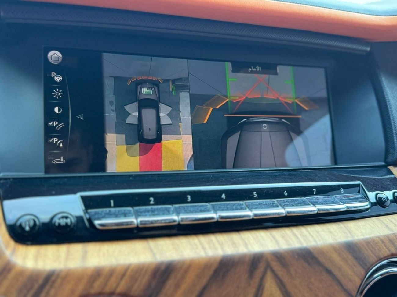 Rolls-Royce Cullinan Rolls-Royce Cullinan 2019 GCC VIP SEATS (ILLUMINATED CRYSTAL SPIRIT OF ECSTASY)