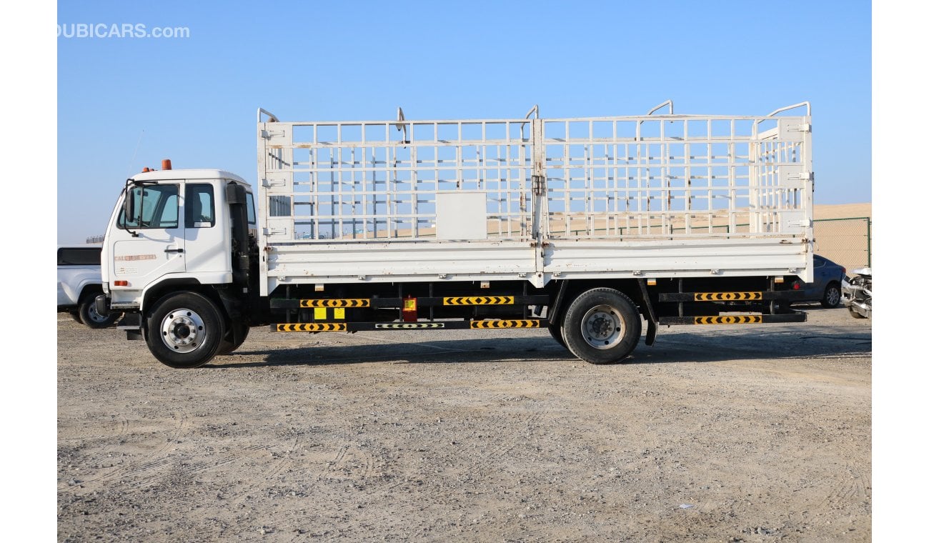 نيسان يونايتد ديزل 10 TON TRUCK