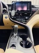 Toyota Camry SE 2.5L (204 HP)