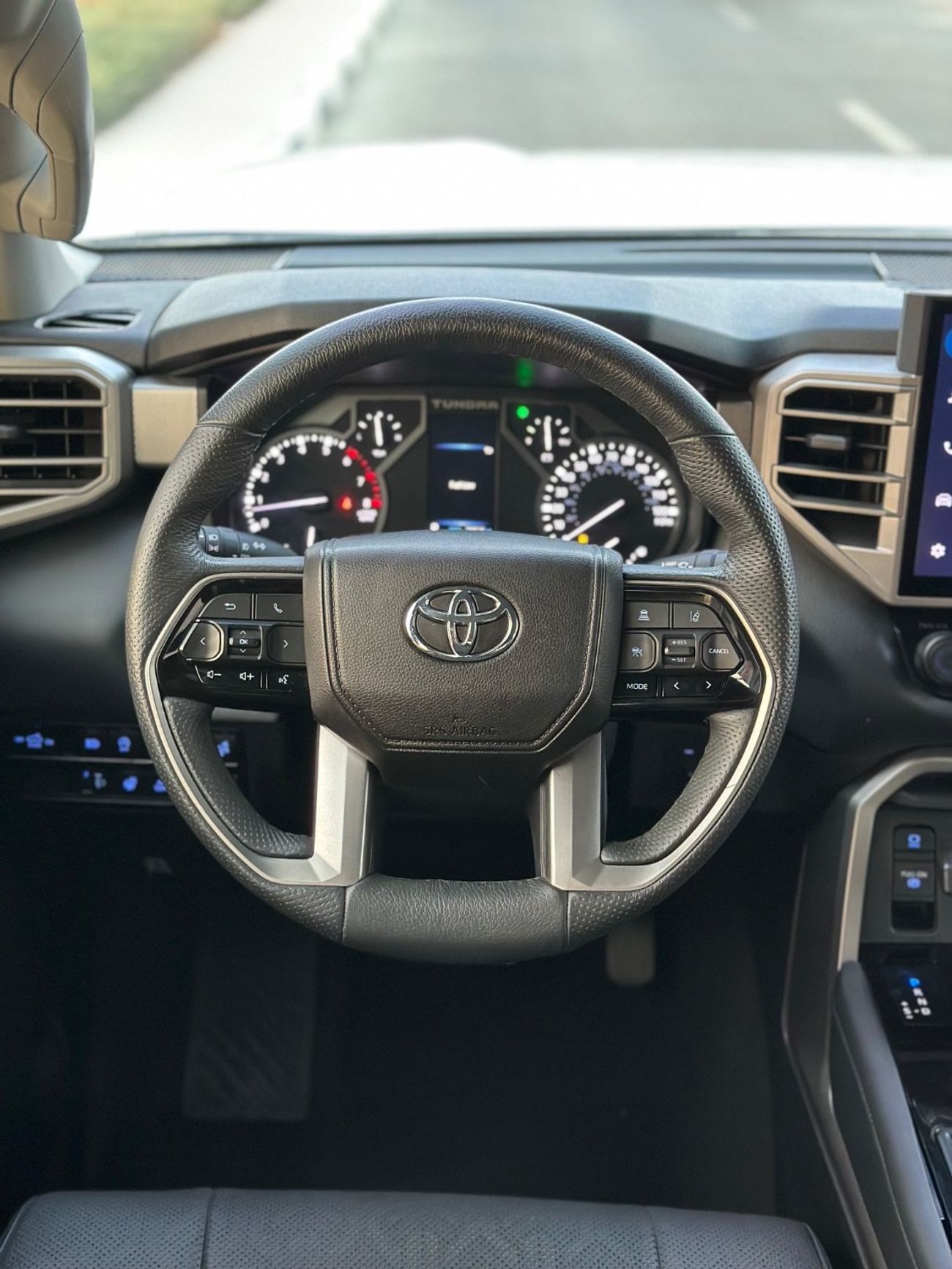 Toyota Tundra Limited Full Option | 360 camera | leather seats | 3.5 L V6