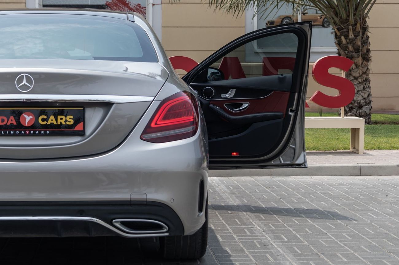 Mercedes-Benz C 200 AMG