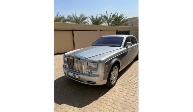 رولز رويس فانتوم Rolls Royce Phantom large