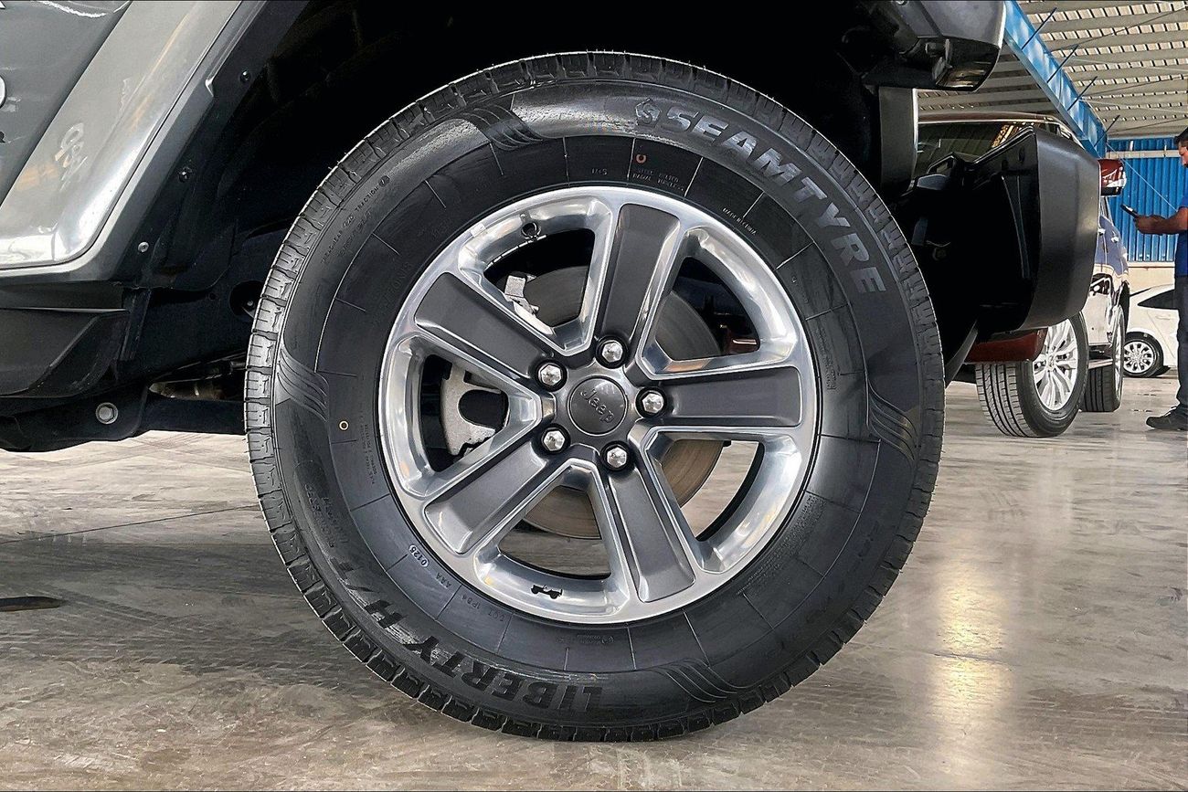 Jeep Wrangler Sahara | Guaranteed Warranty | 0 Down Payment