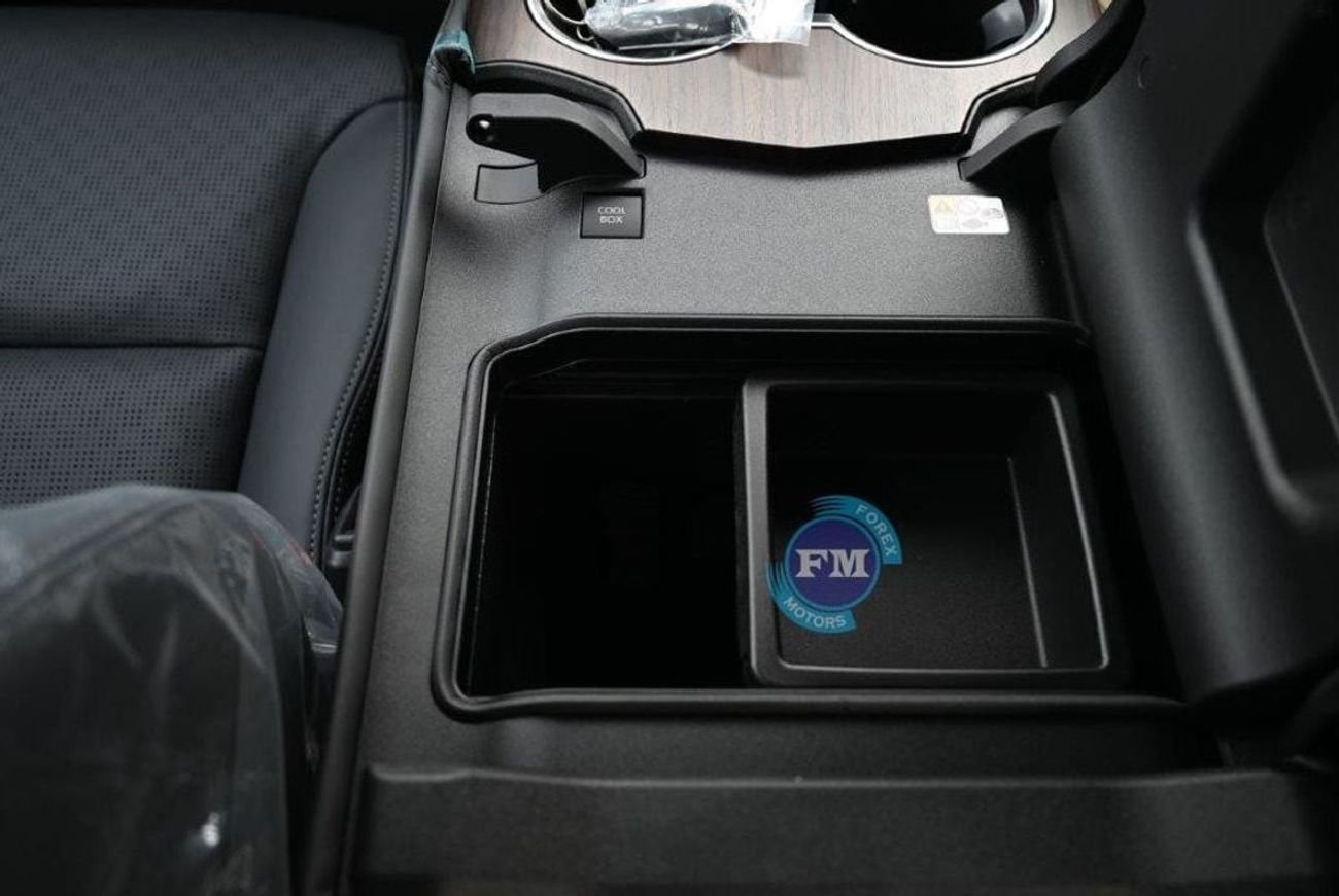 Toyota Land Cruiser 300 VXR 3.5L Petrol 7 Seater Automatic