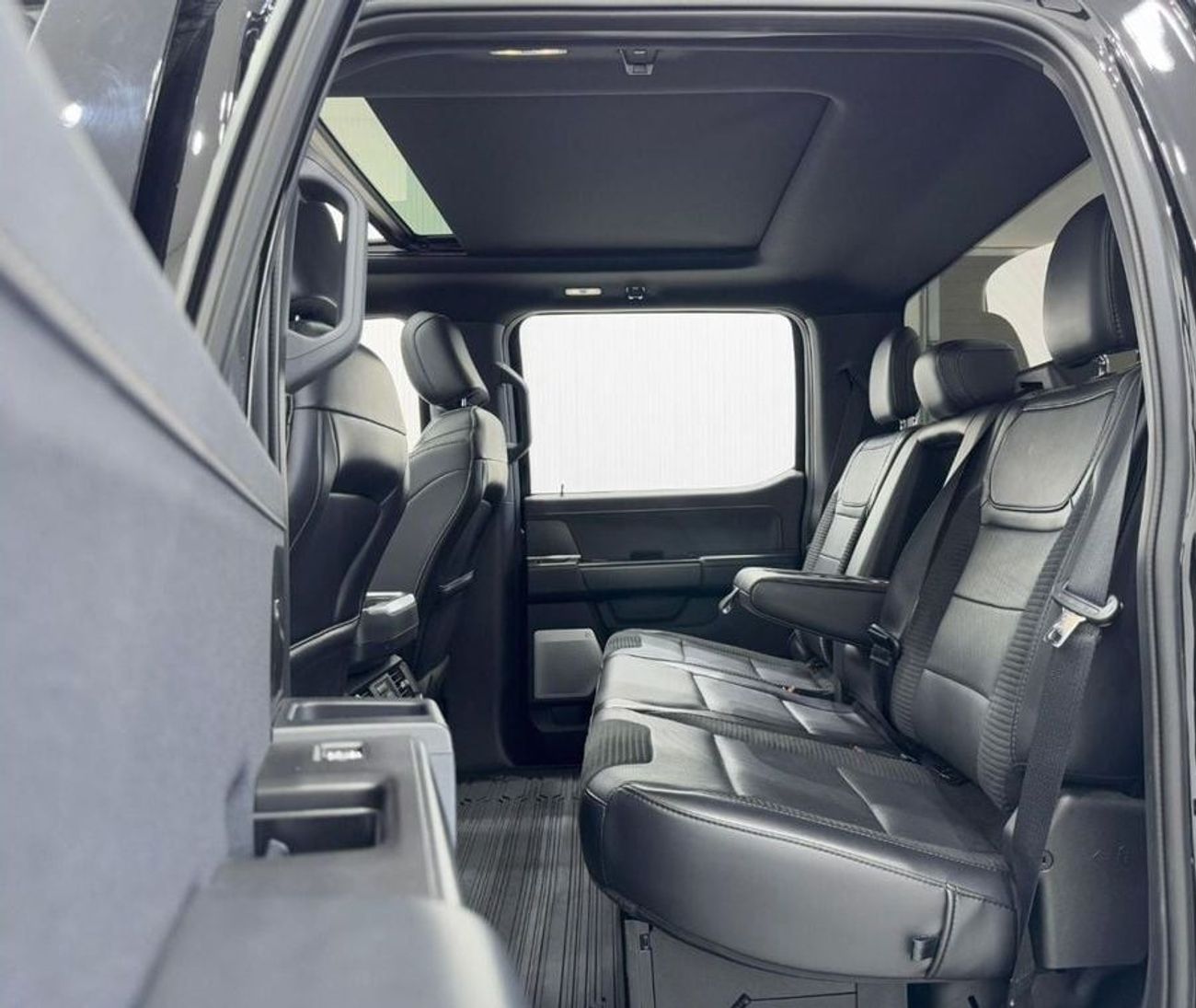 Ford F 150 Raptor Raptor 3.5L V6 2022 Ford F-150 Raptor, November 2027 Ford Warranty + Service Pack, Excellent Conditi