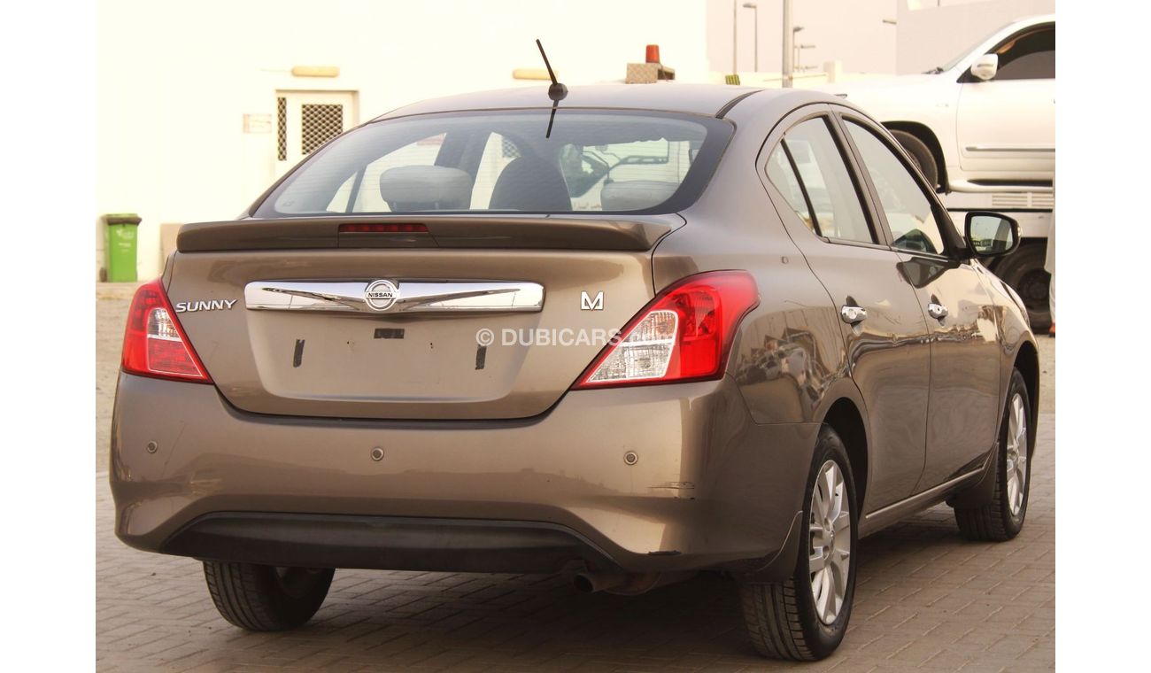 نيسان صني SV نيسان صني فل ابشن 2018 خليجي بحالة ممتاة