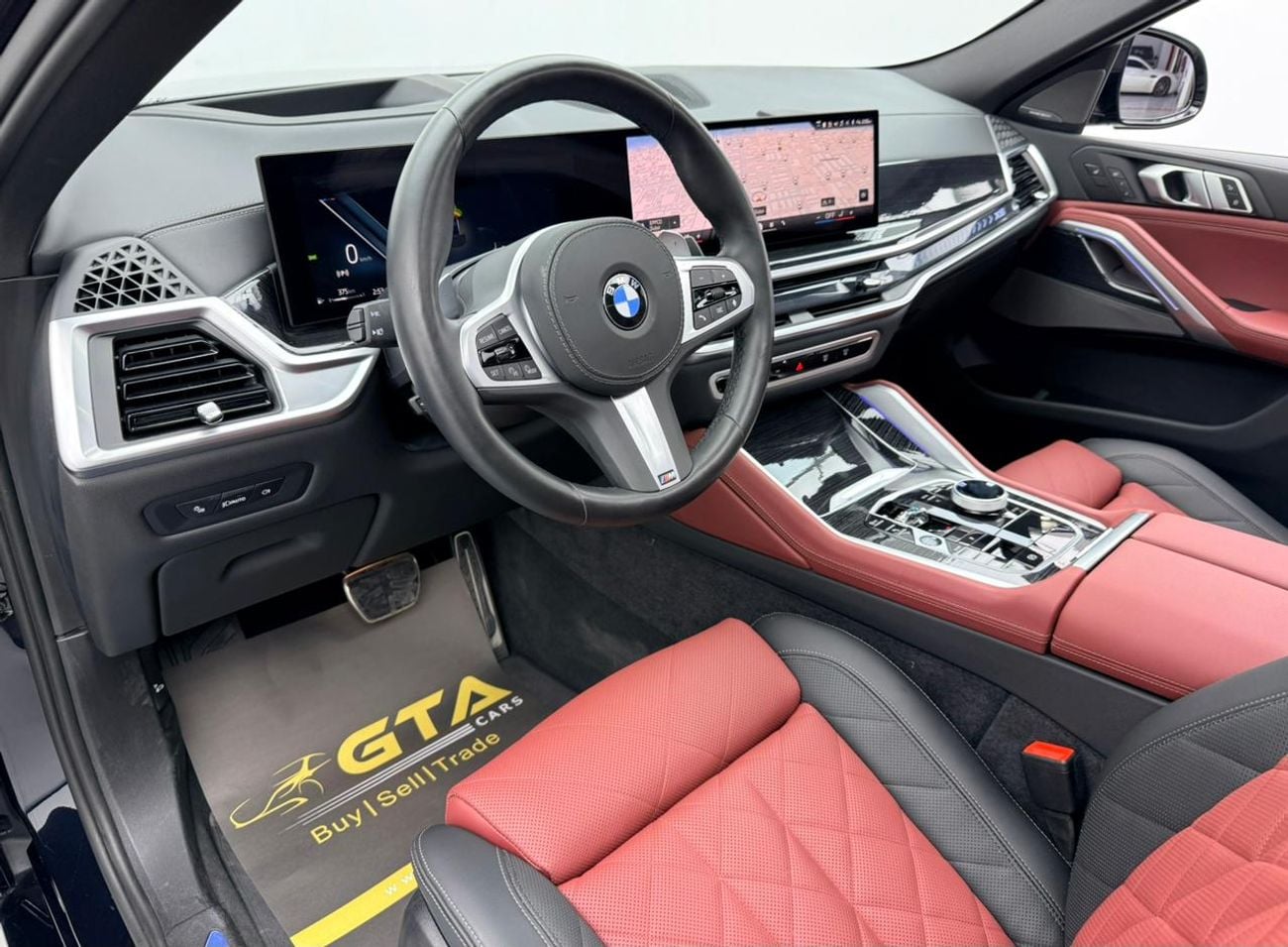 BMW X6 2025 BMW X6 xDrive40i M-Sport PRO, 2029 BMW Warranty + Service Pack, Very Low Km, Fully Loaded, GCC