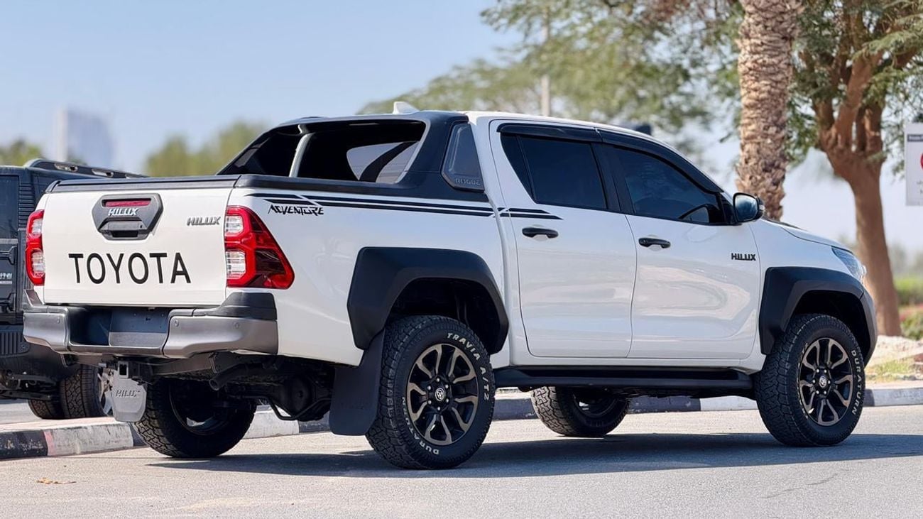 Toyota Hilux GR KITT install