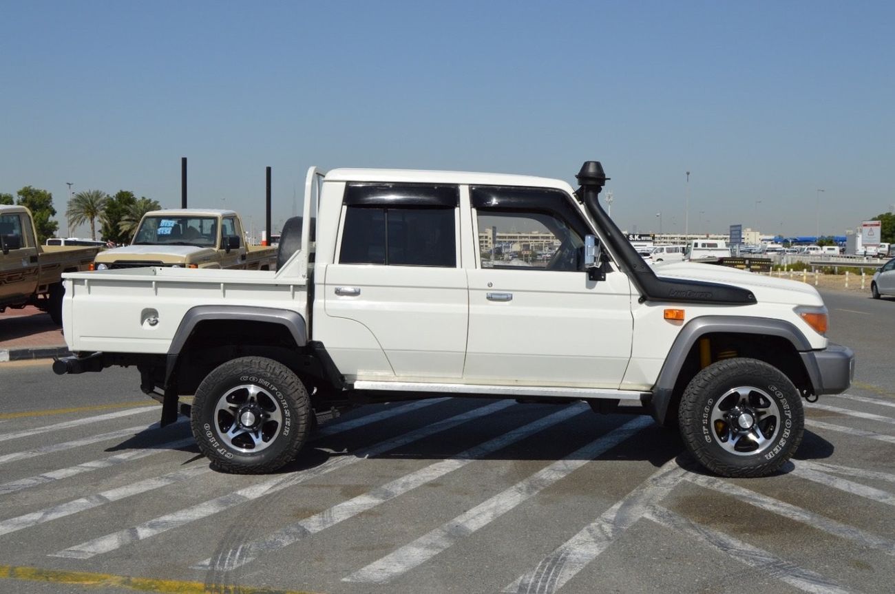 Toyota Land Cruiser Pick Up Std Clean car Diesel engine