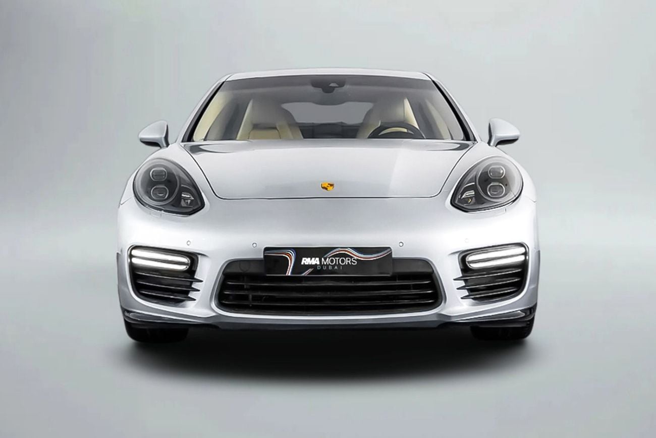 Porsche Panamera GTS