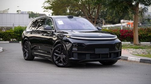 لي اوتو L7 Ultra 1.5L - Black Inside Black & White | Export Only